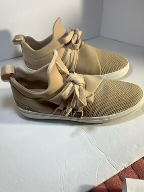 Steve Madden size 7 good condition